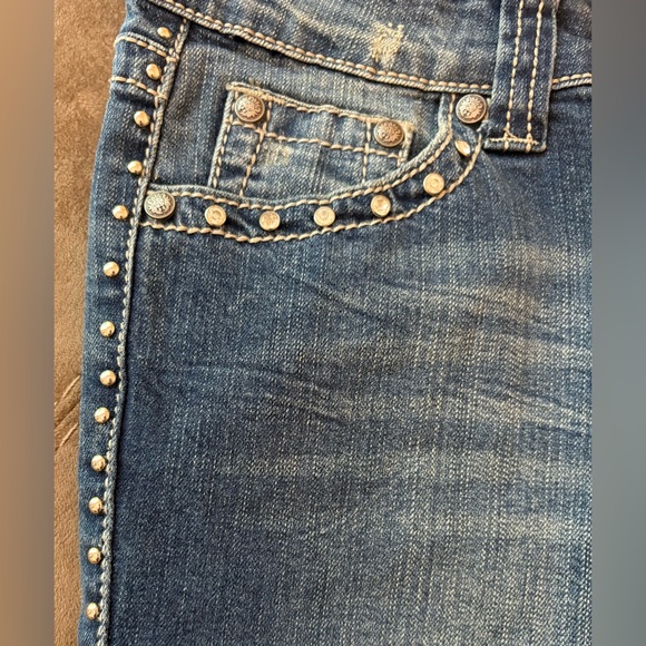 Trinity Ranch Jeans / Embroidery & Rhinestones / Size 1 - Picture 4 of 9